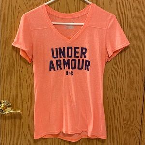 Under Armour T-shirt